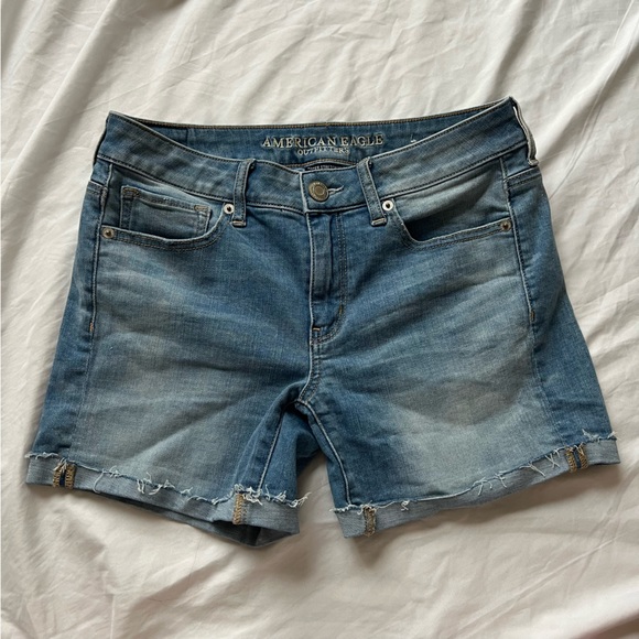 American Eagle Outfitters Pants - American Eagle Super Stretch Midi Shorts